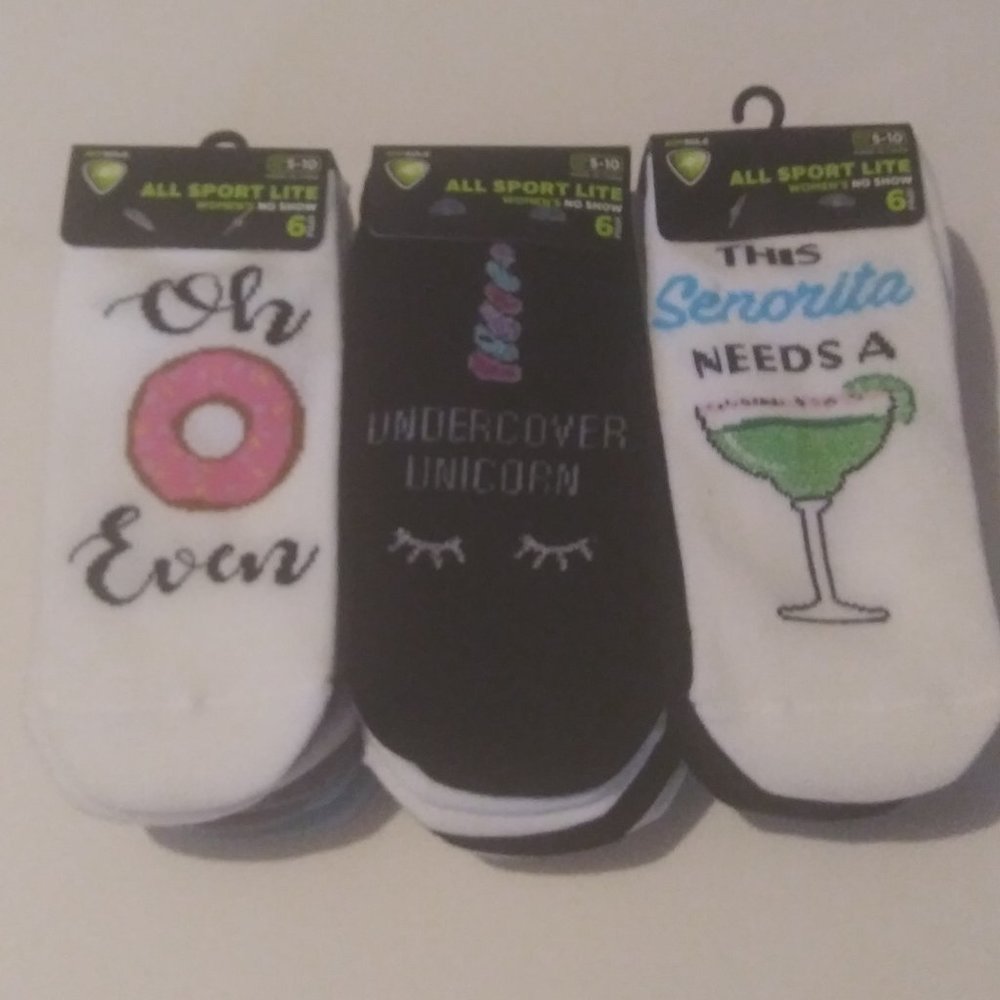 18 Pairs Women's No Show Socks